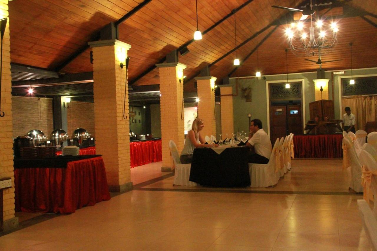 Lake Serenity Resort & Spa Kuruwita Zewnętrze zdjęcie