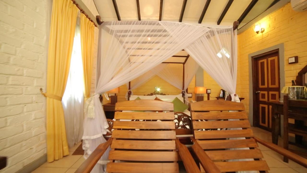 Lake Serenity Resort & Spa Kuruwita Zewnętrze zdjęcie